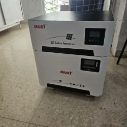 INVERSOR SOLAR TODO EN UNO MARCA *MUST*