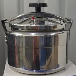 Olla de presión para cocinas de inducción  Capacidad 11 L