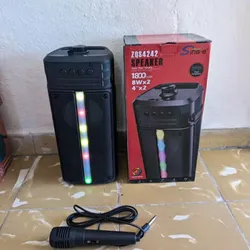 Bafle con micrófonos 