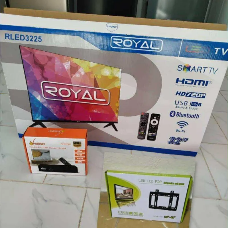 Combo de SMart TV Royal + cajita HD + soporte para TV 