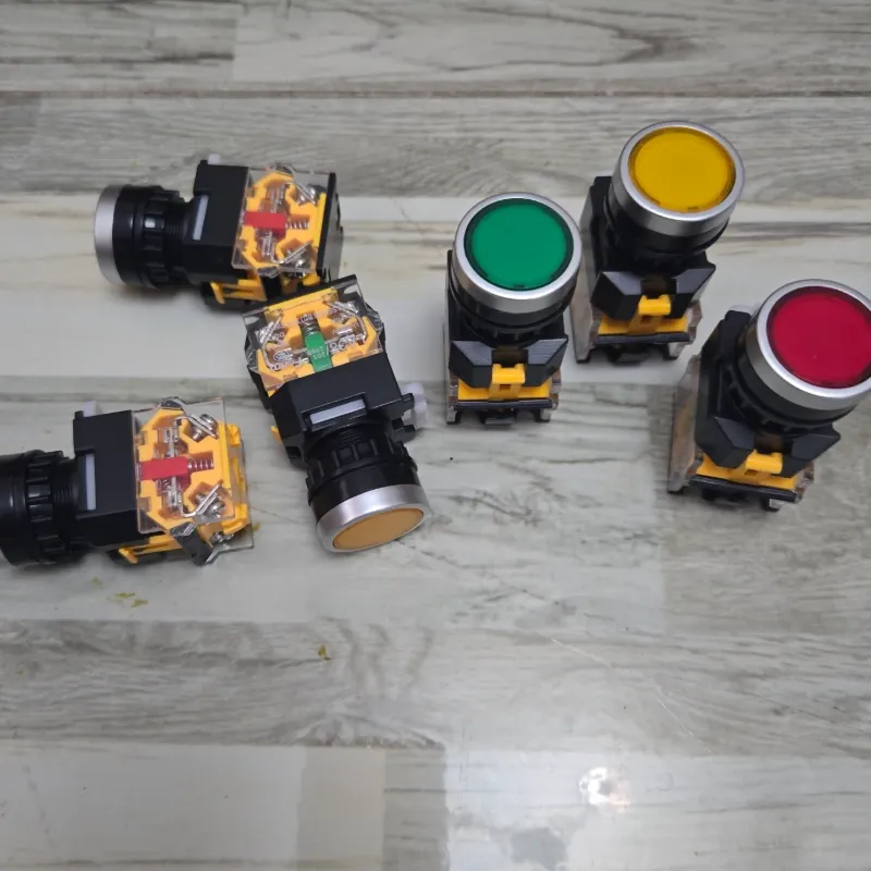 Pulsadores led pilotos para arranque de pizzaras y demas...