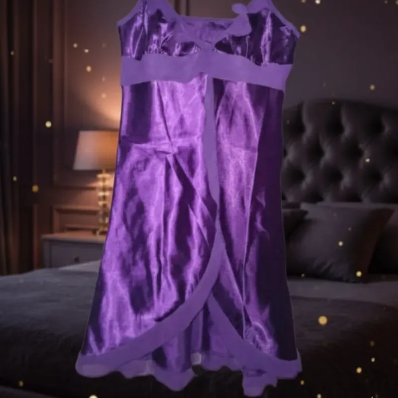 BATA DE DORMIR (1800 CUP EFECTIVO)