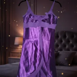 BATA DE DORMIR (1800 CUP EFECTIVO)