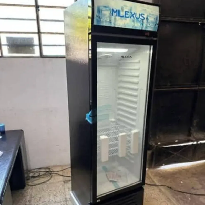 NEVERA EXHIBIDORA MILEXUS 13 PIES