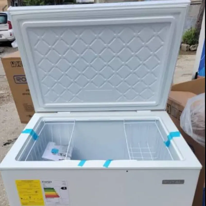 NEVERA ROYAL 7.8³ PIES