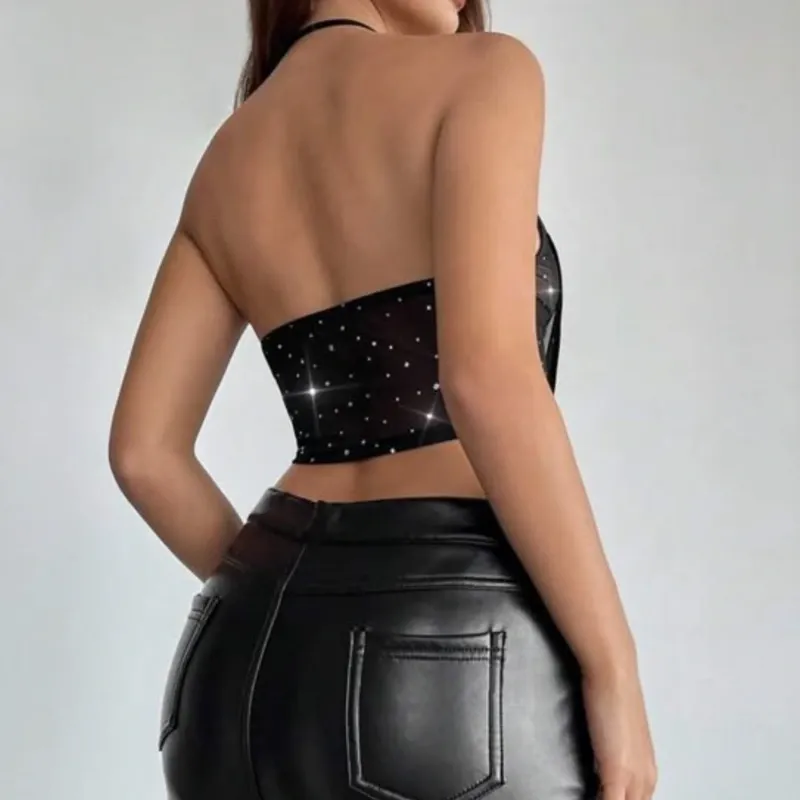 Blusa de pico y espalda afuera color negro brillante