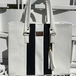 Bolso Mediano Blanco con franjas negras calidad  Gama Alta