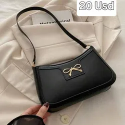Cartera negra de Mano