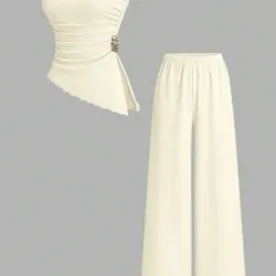 Conjunto de top y pantaloneta color Beige