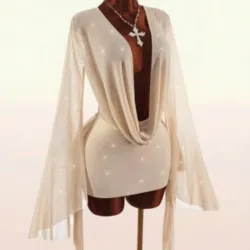 Vestido beige elegante estilo mariposa espalda Descubierta