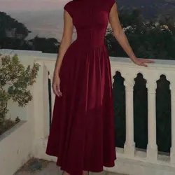 Vestido Largo Campana con cuello color Rojo Vino