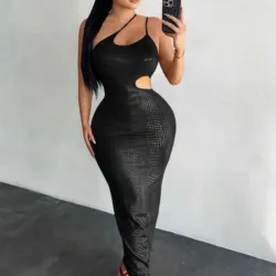 Vestido negro imitacioón serpiente