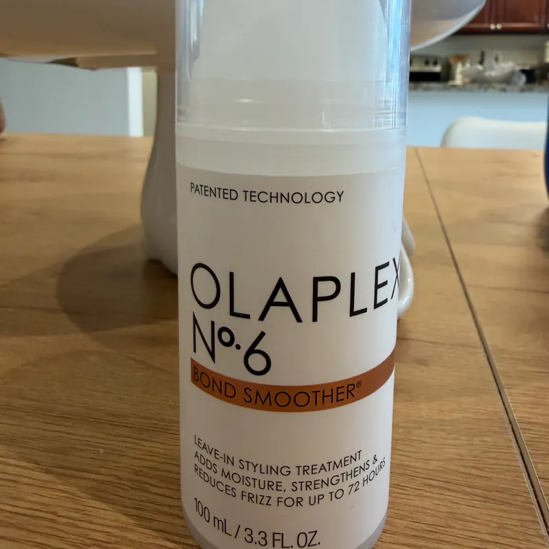 Crema Leave-In Reparadora Olaplex No.6 Bond Smoother – 100 ml