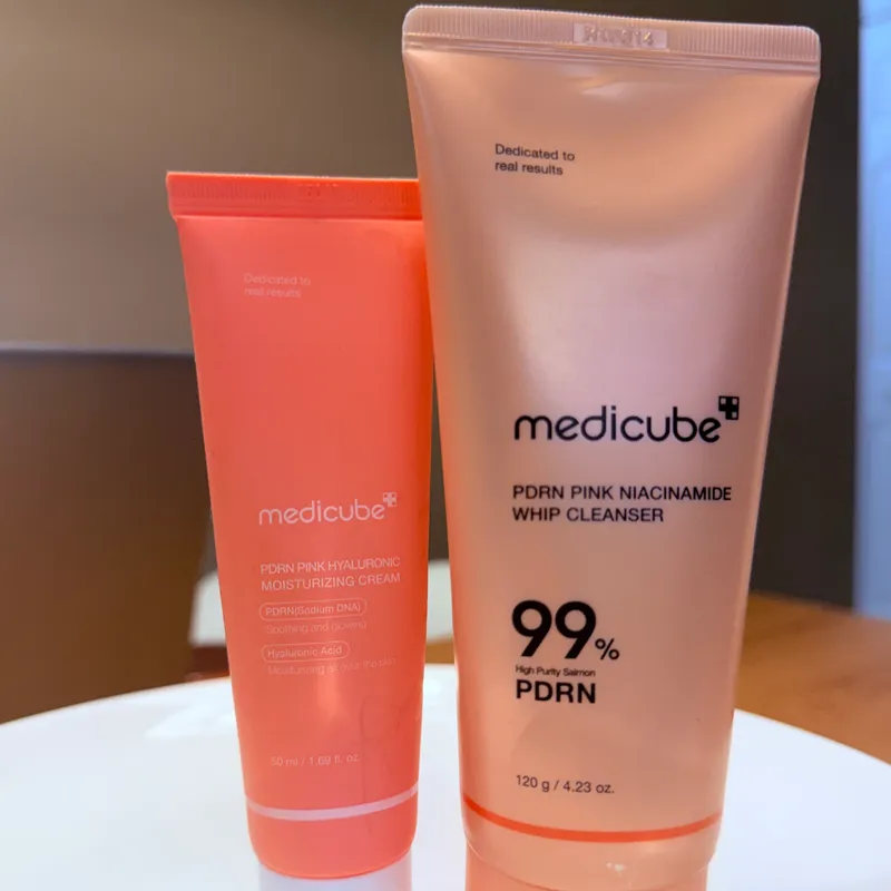 Tratamiento Limpiador e Hidratante Pink Repair PDRN Medicube