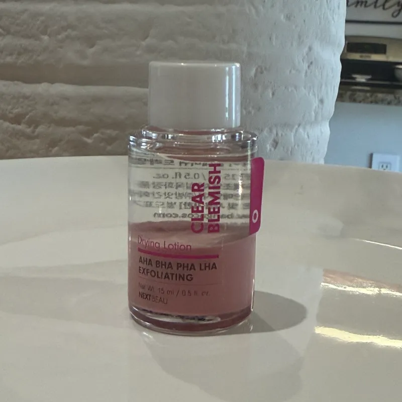 Tratamiento localizado / acné