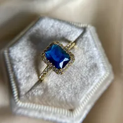 Piedra azul talla 7-8-9