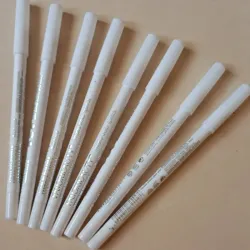 Lápiz blanco de ojos 🤍