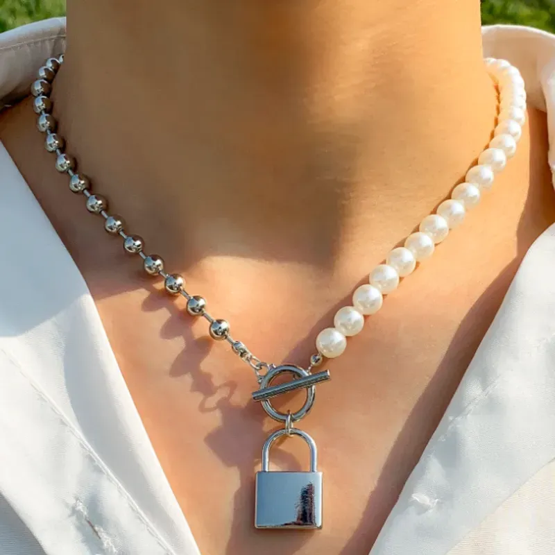 Cadena y Perlas