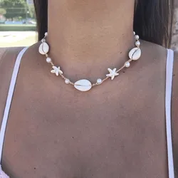Collar de caracoles y estrellas de mar 