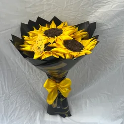 Ramo de 5 girasoles eternos 