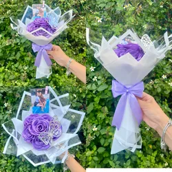 Ramo de 6 rosas eternas con foto platsicada