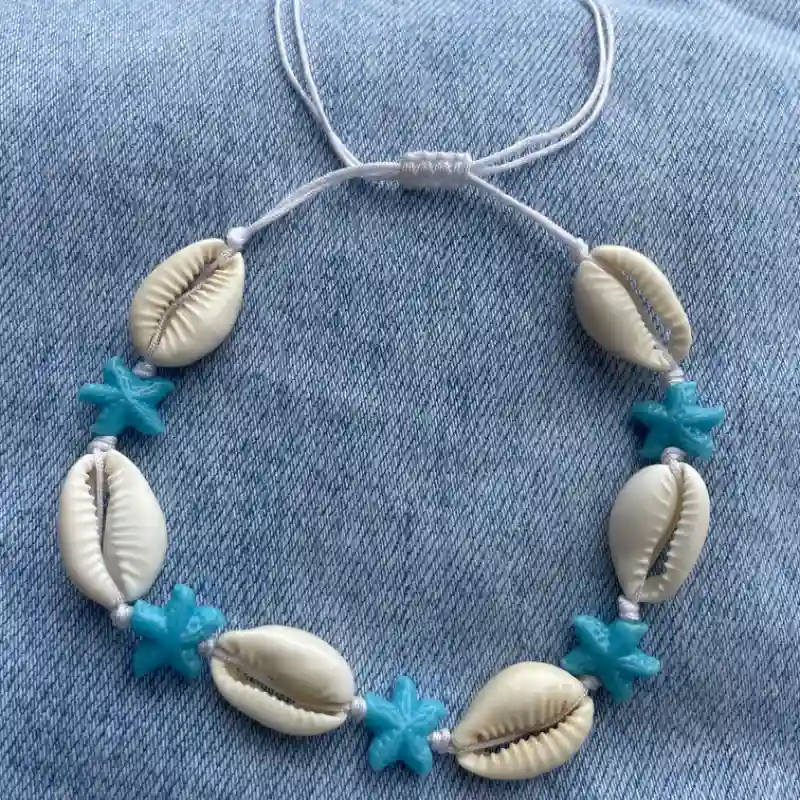 Tobillera de caracoles con estrellas de mar 