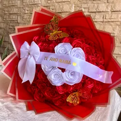 Ramo buchón de 52 rosas eternas