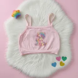 Blusa corta para niña con diseño de unicornio color rosa