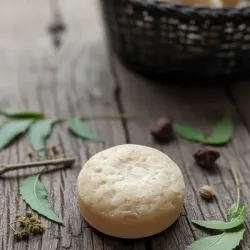 Jabón de neem