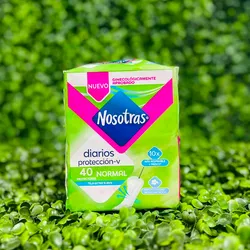 Protectores Intimos Nosotras 40u