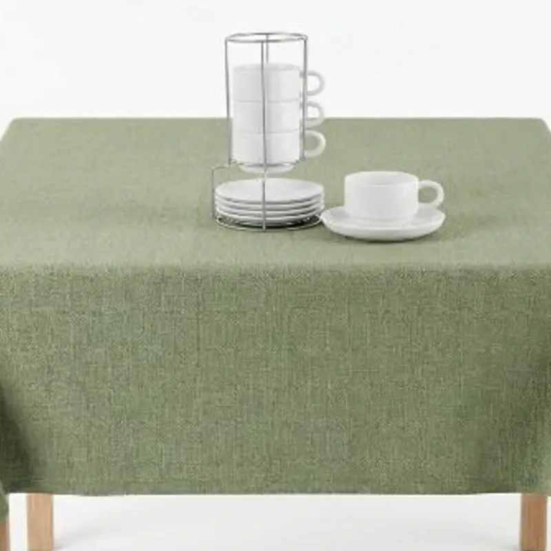 Mantel con set de cuatro tazas