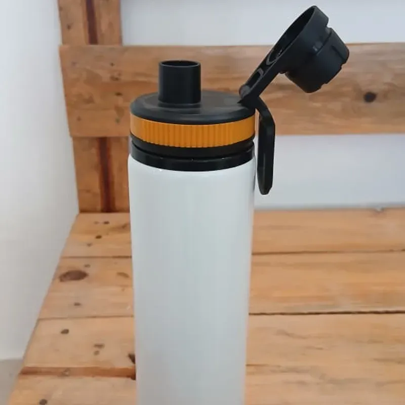 Botella Blanca Deportiva con Tapa Naranja 750 ml