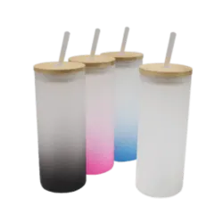 Vaso de vidrio tipo Skinny con tapa de bambú y popote para sublimación