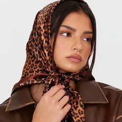 Pañuelo de animal print