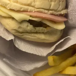 Hamburguesa Suprema Clásica