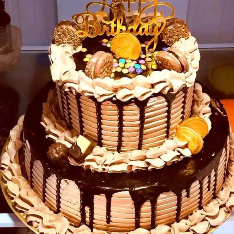 kake redondo personalizado de dos pisos