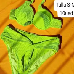 Bikini verde