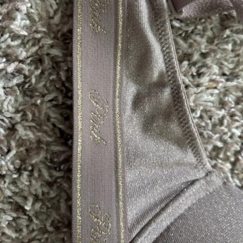 Ajustador Victoria Secret