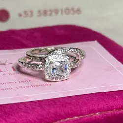 Anillo de Compromiso de Mujer 