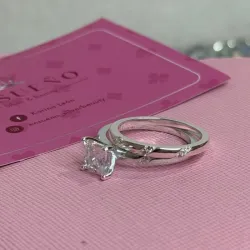 Anillo de Compromiso de Mujer