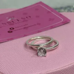 Anillo de Compromiso de Mujer