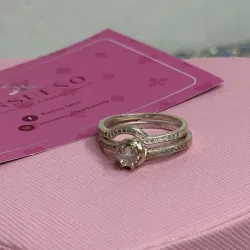 Anillo de Compromiso de Mujer