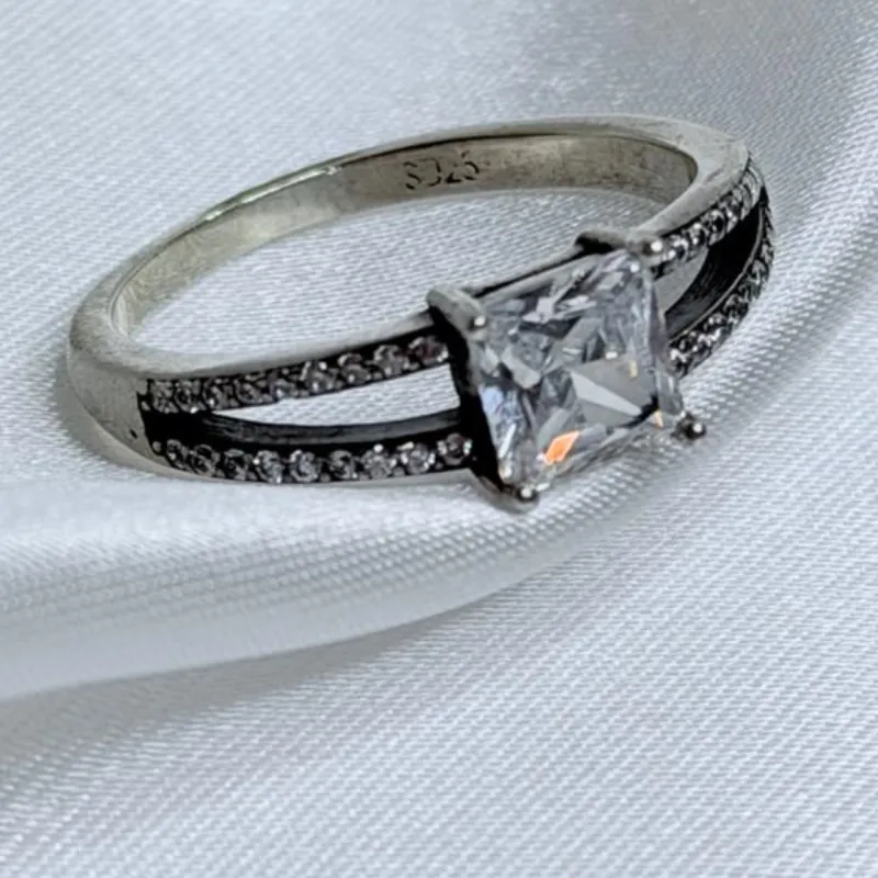 Anillo estilo Pandora