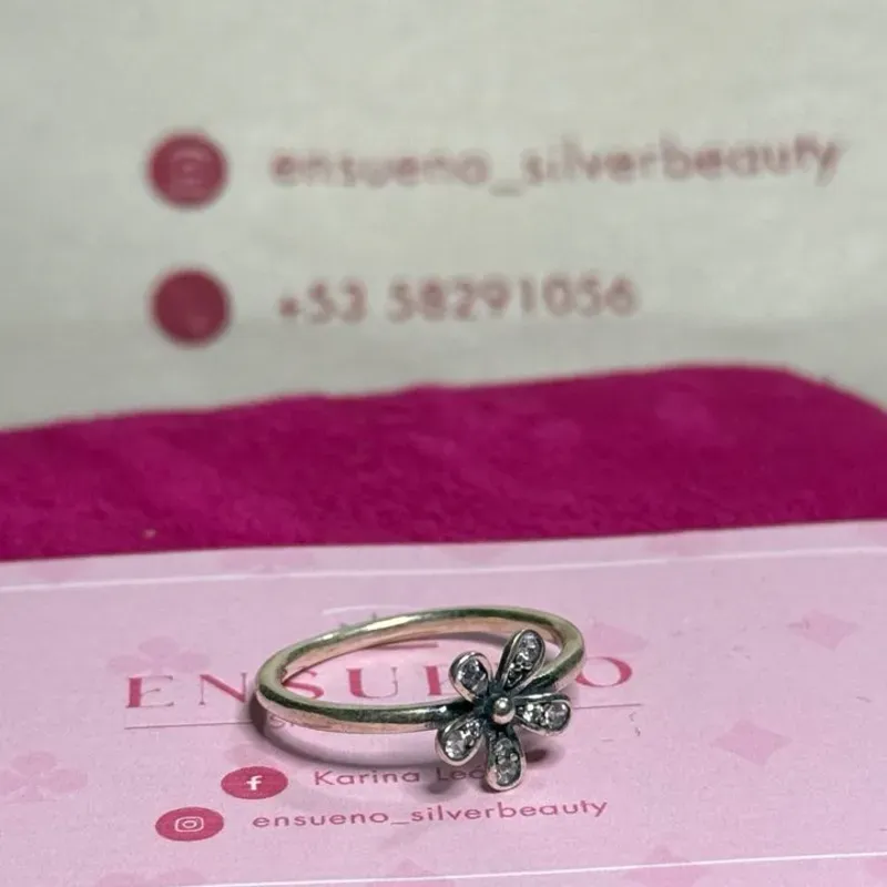 Anillo Pandora 