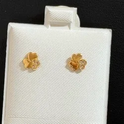 Aretes