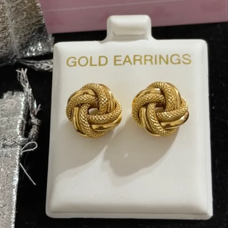 Aretes