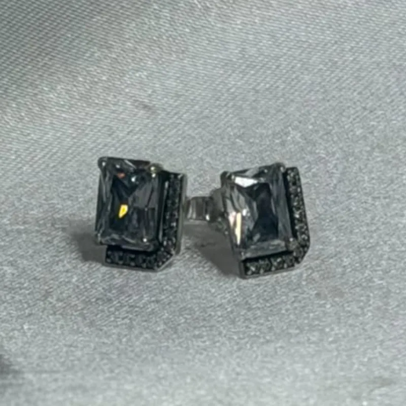 Aretes