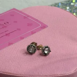 Aretes