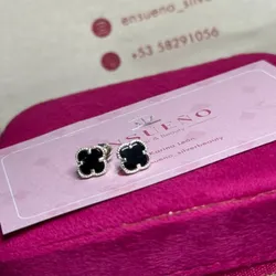 Aretes van cleef pequeños 