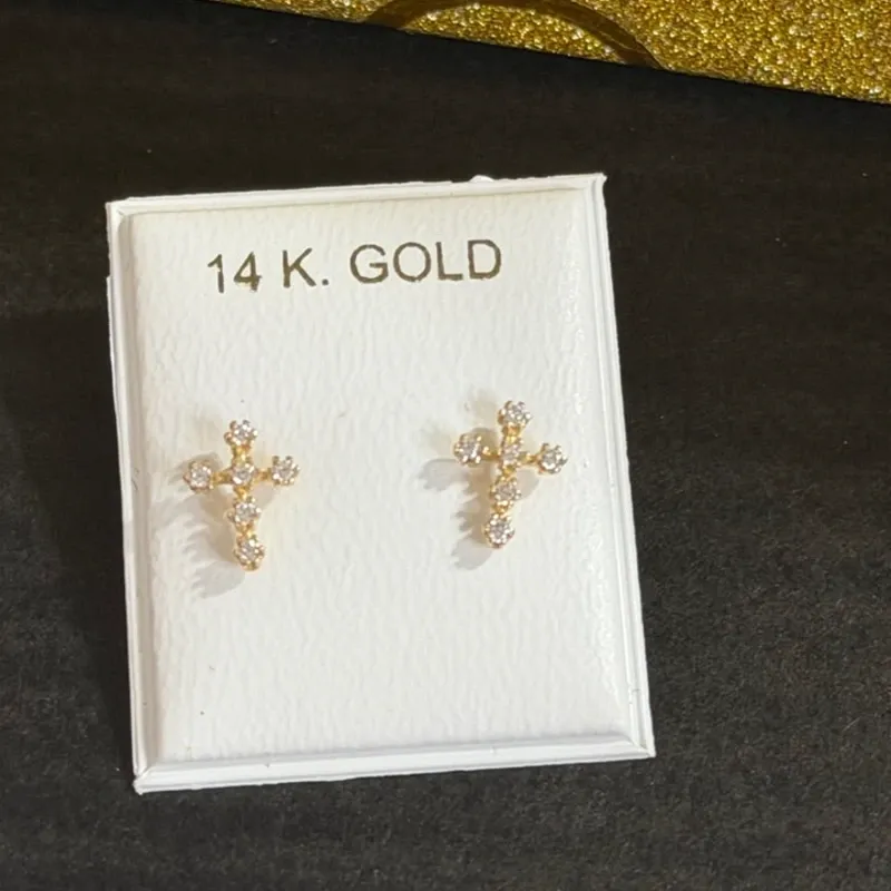 Aretes